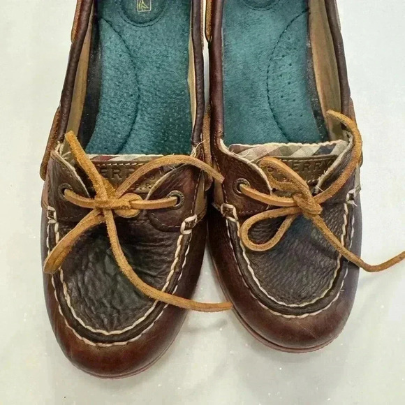 Sperry topsiders leather women’s. Wedge heel with plaid detail Sz 8.5 - Picture 7 of 10